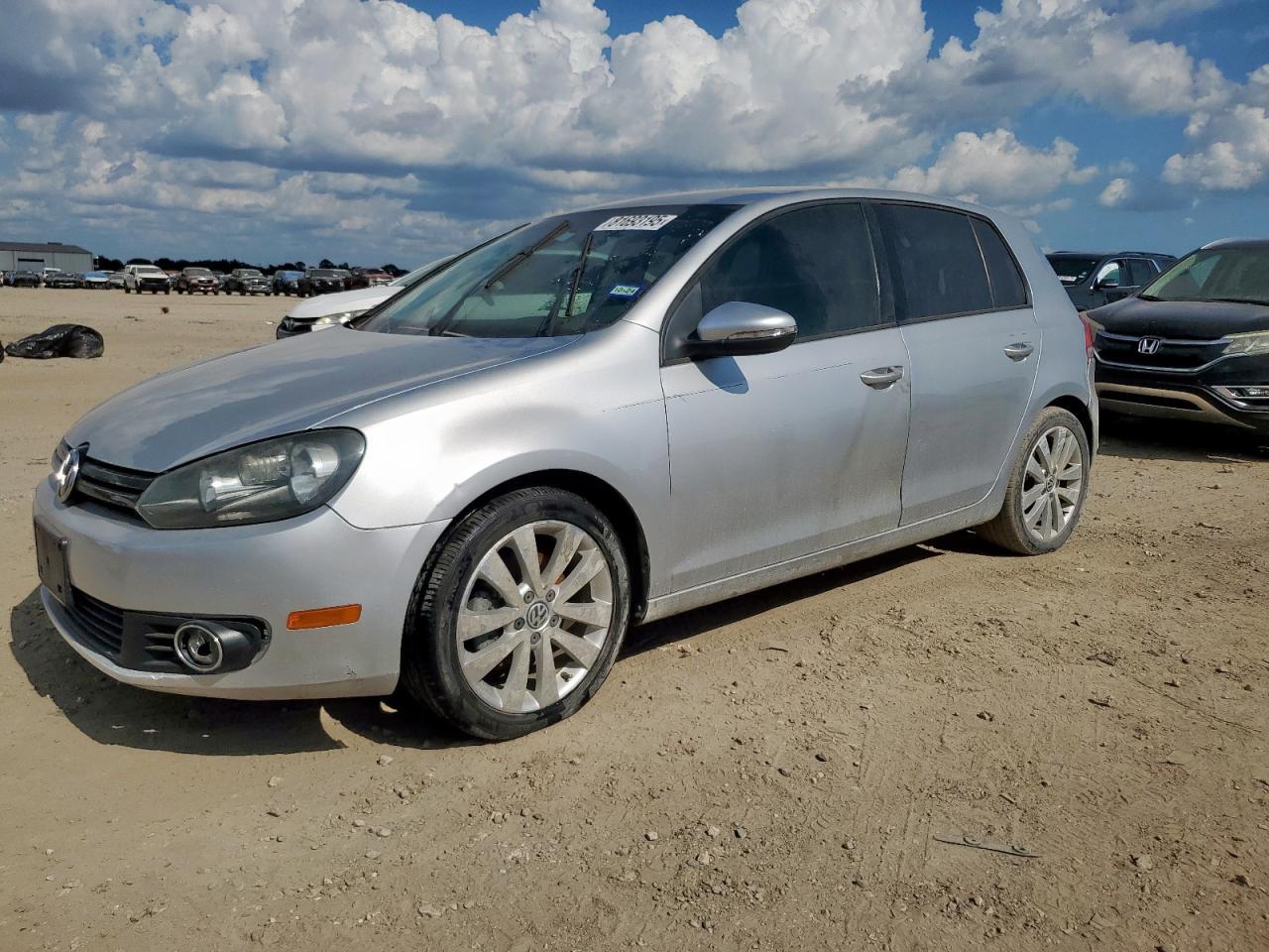 2014 VOLKSWAGEN GOLF