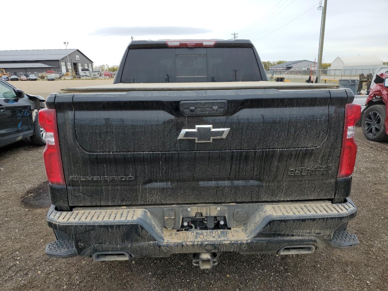 2025 CHEVROLET Silverado