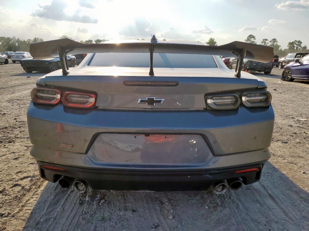 2022 CHEVROLET Camaro