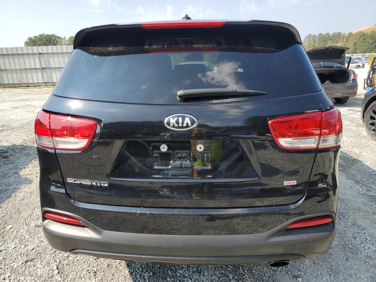 2017 KIA SORENTO