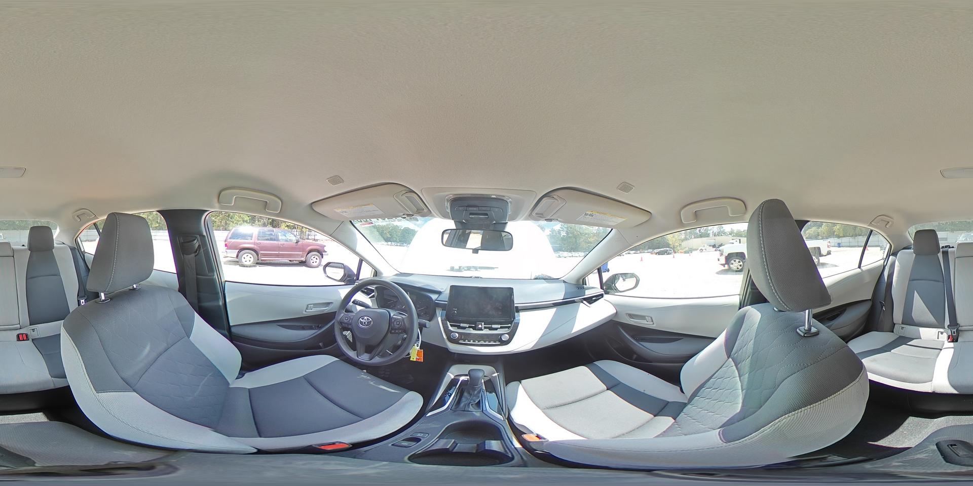 2025 TOYOTA COROLLA