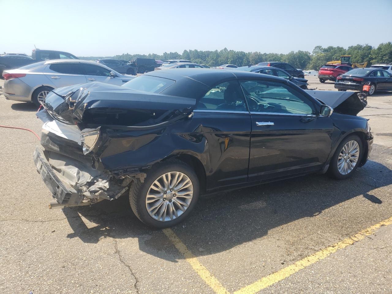 2014 CHRYSLER 200