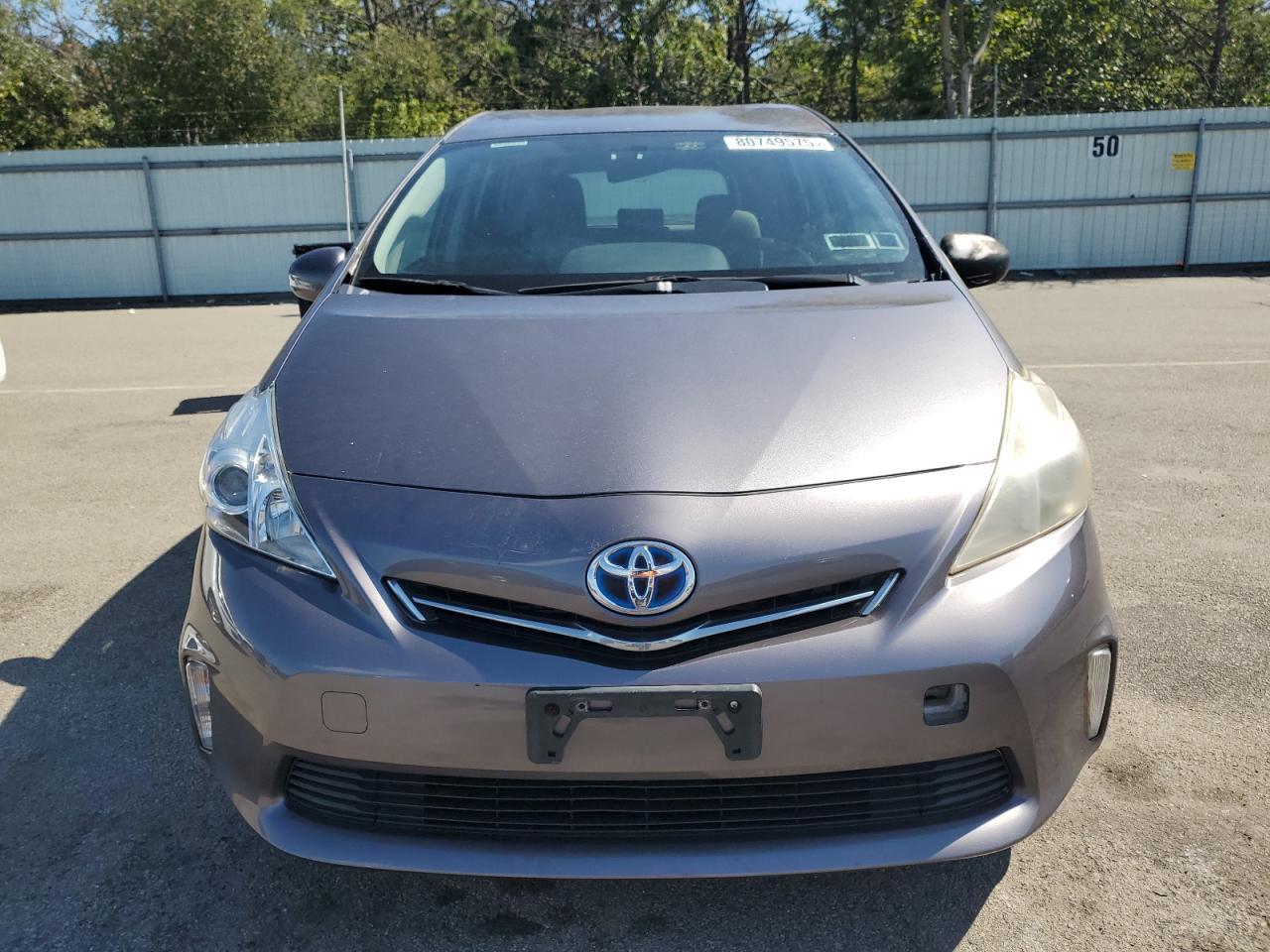 2014 TOYOTA PRIUS V