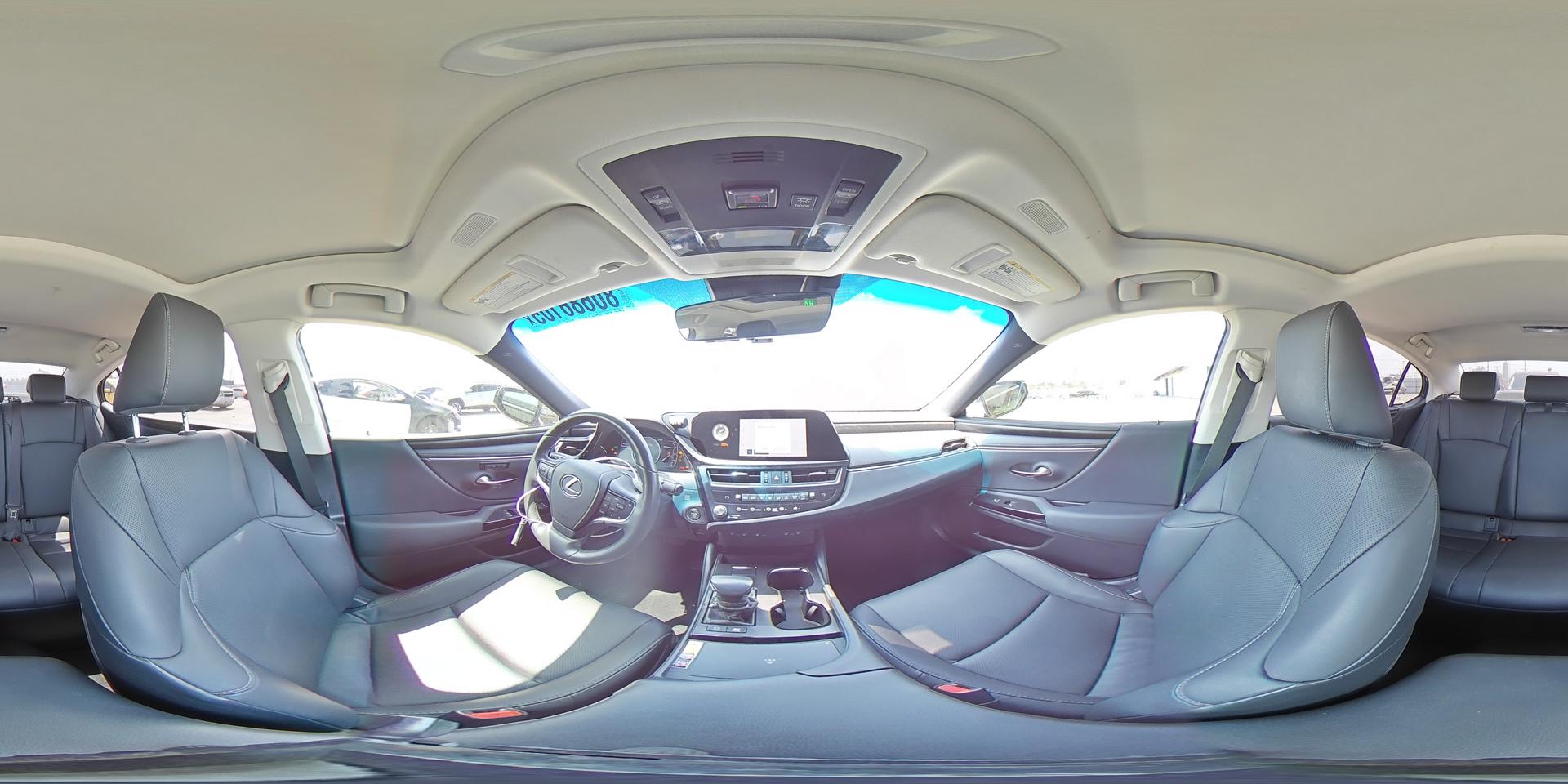 2024 LEXUS Es