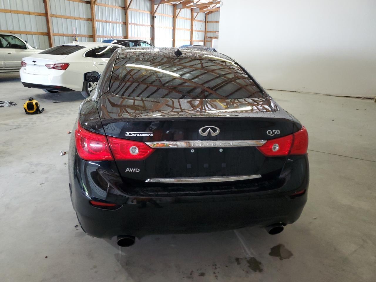 2017 INFINITI Q50