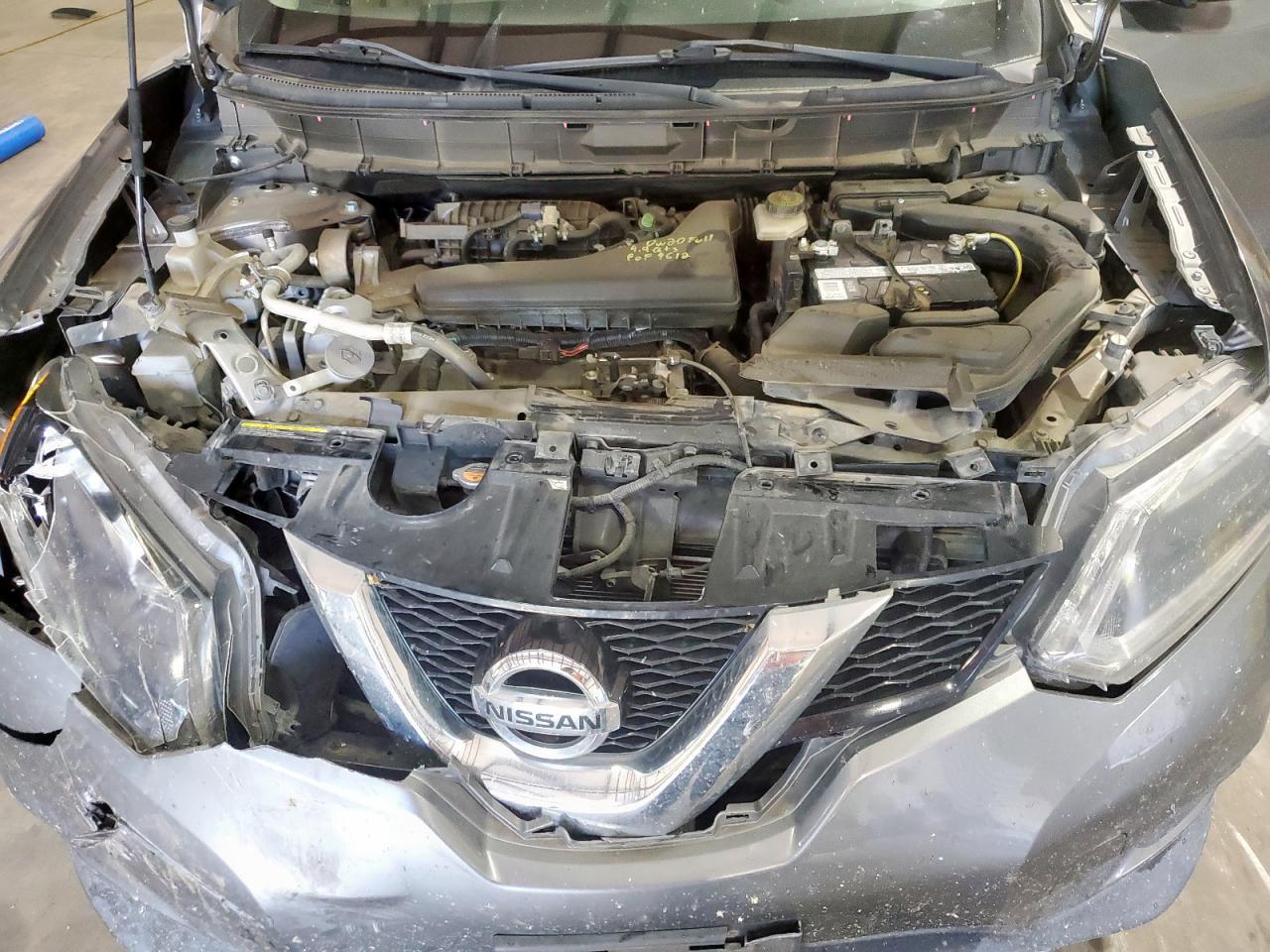 2015 NISSAN ROGUE