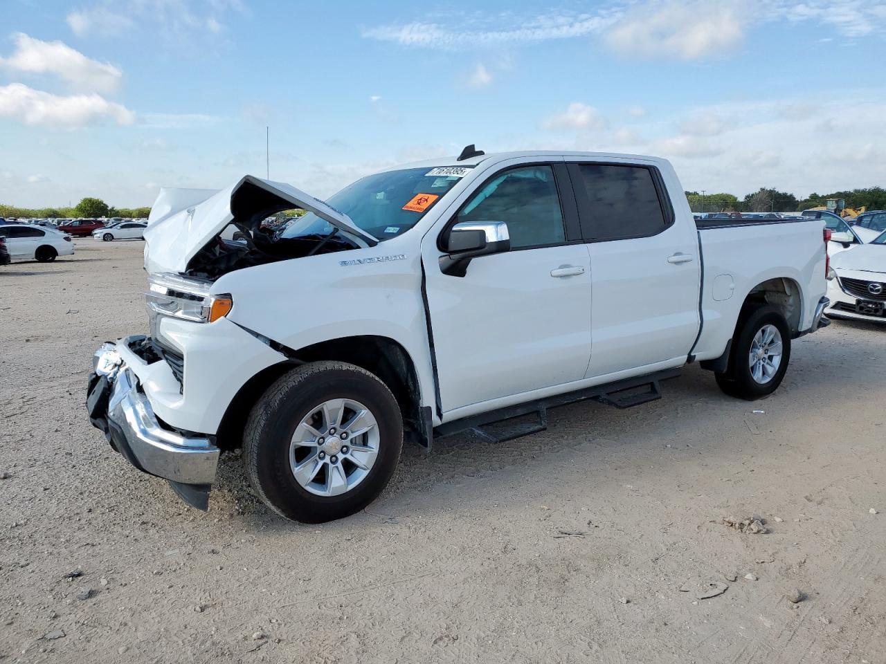 2024 CHEVROLET Silverado