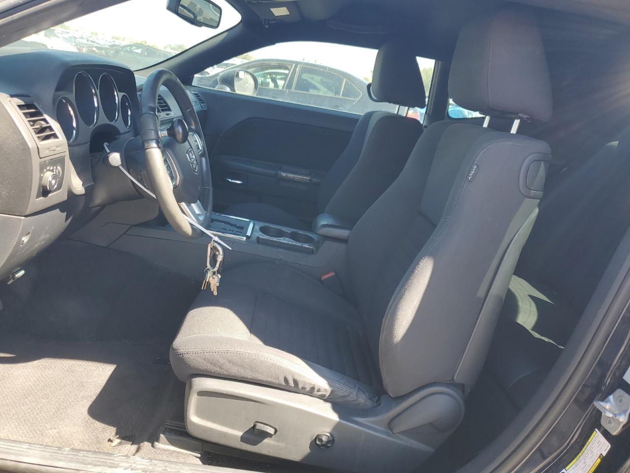 2011 DODGE Challenger