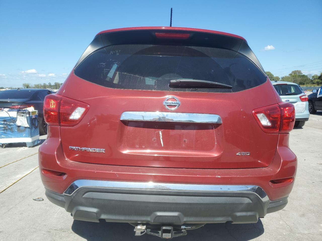 2017 NISSAN PATHFINDER