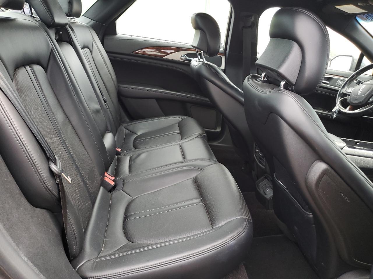 2017 LINCOLN MKZ