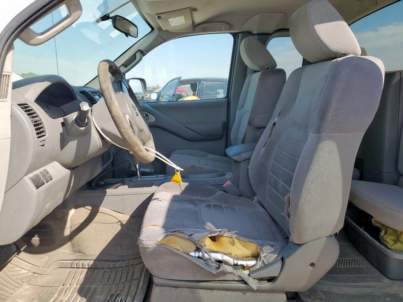 2012 NISSAN Frontier