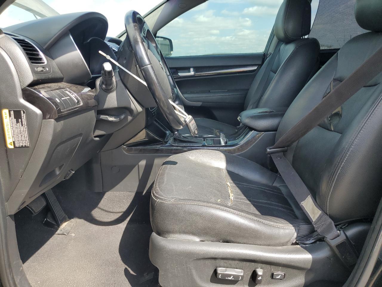 2014 KIA SORENTO