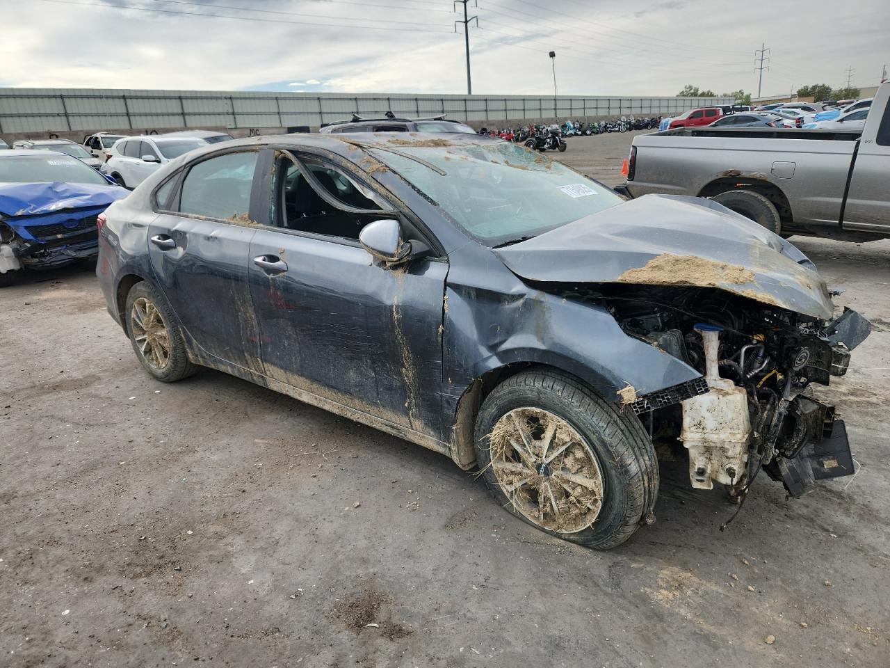 2023 KIA FORTE
