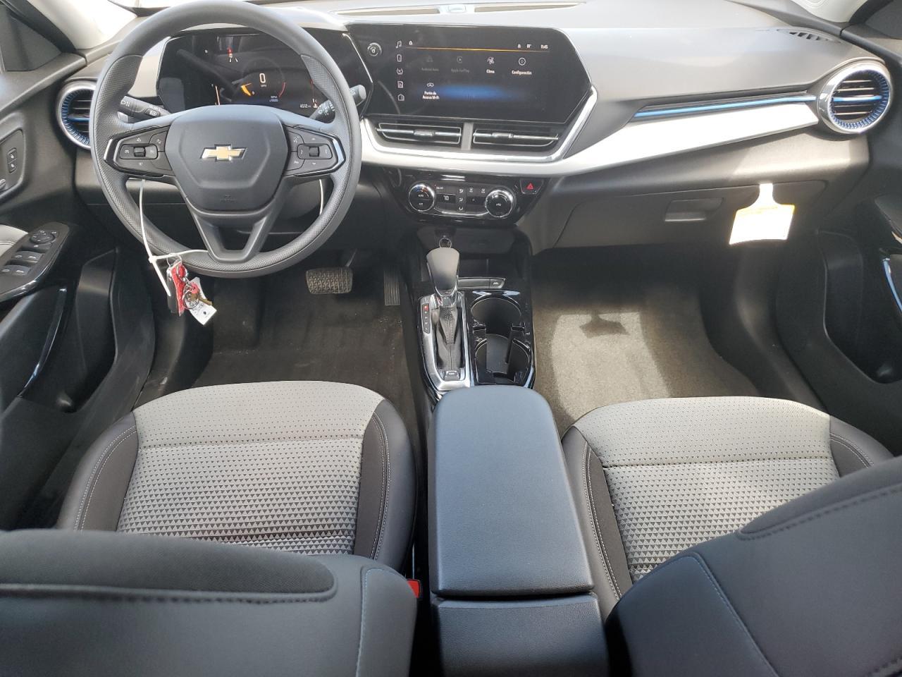 2025 CHEVROLET TRAX