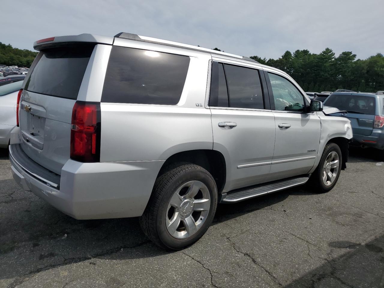 2016 CHEVROLET Tahoe
