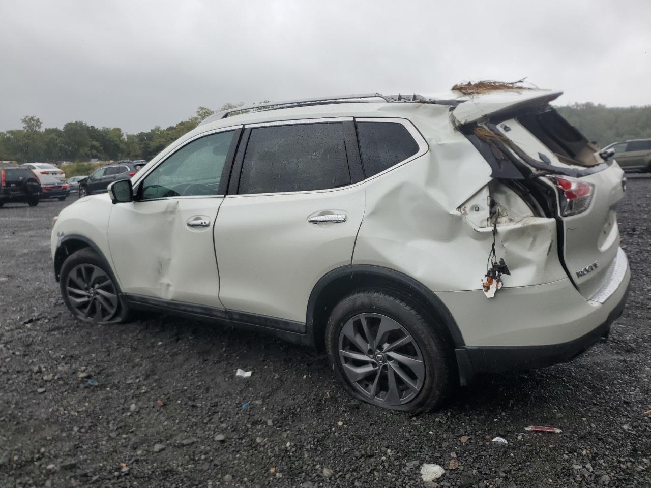 2016 NISSAN ROGUE