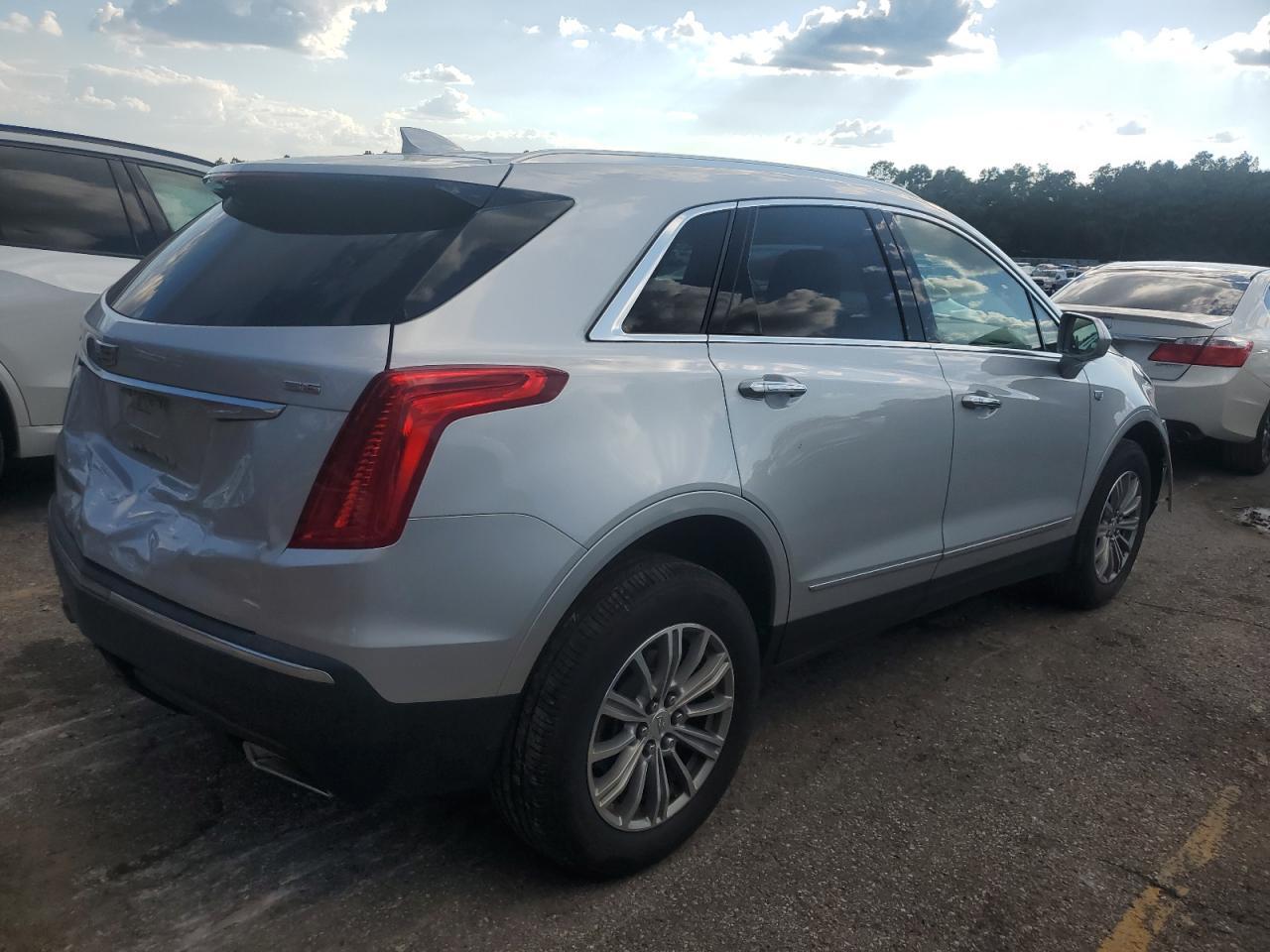 2018 CADILLAC XT5
