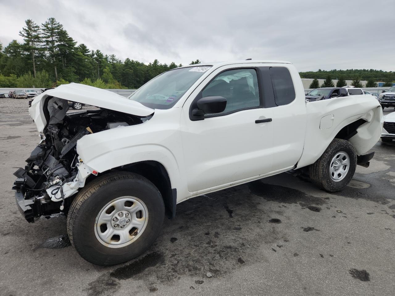 2024 NISSAN Frontier