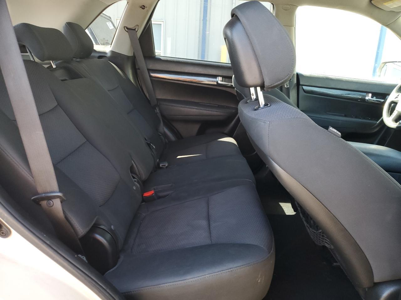 2011 KIA SORENTO
