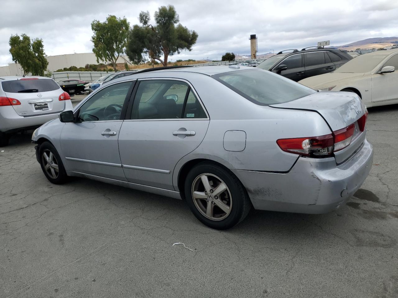 2004 HONDA ACCORD