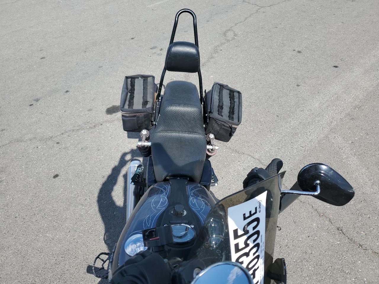 2016 HARLEY-DAVIDSON Fxdb