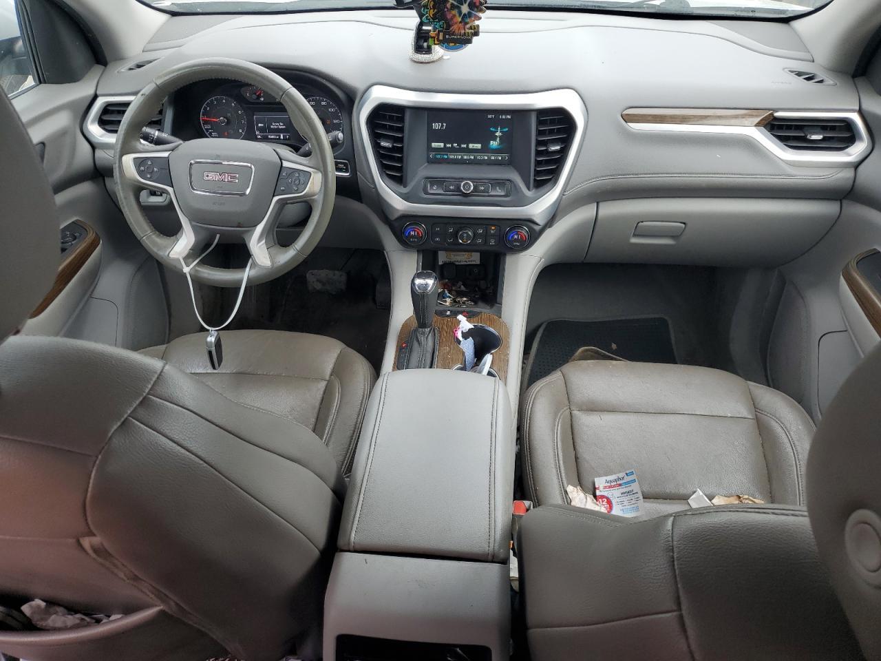 2017 GMC ACADIA