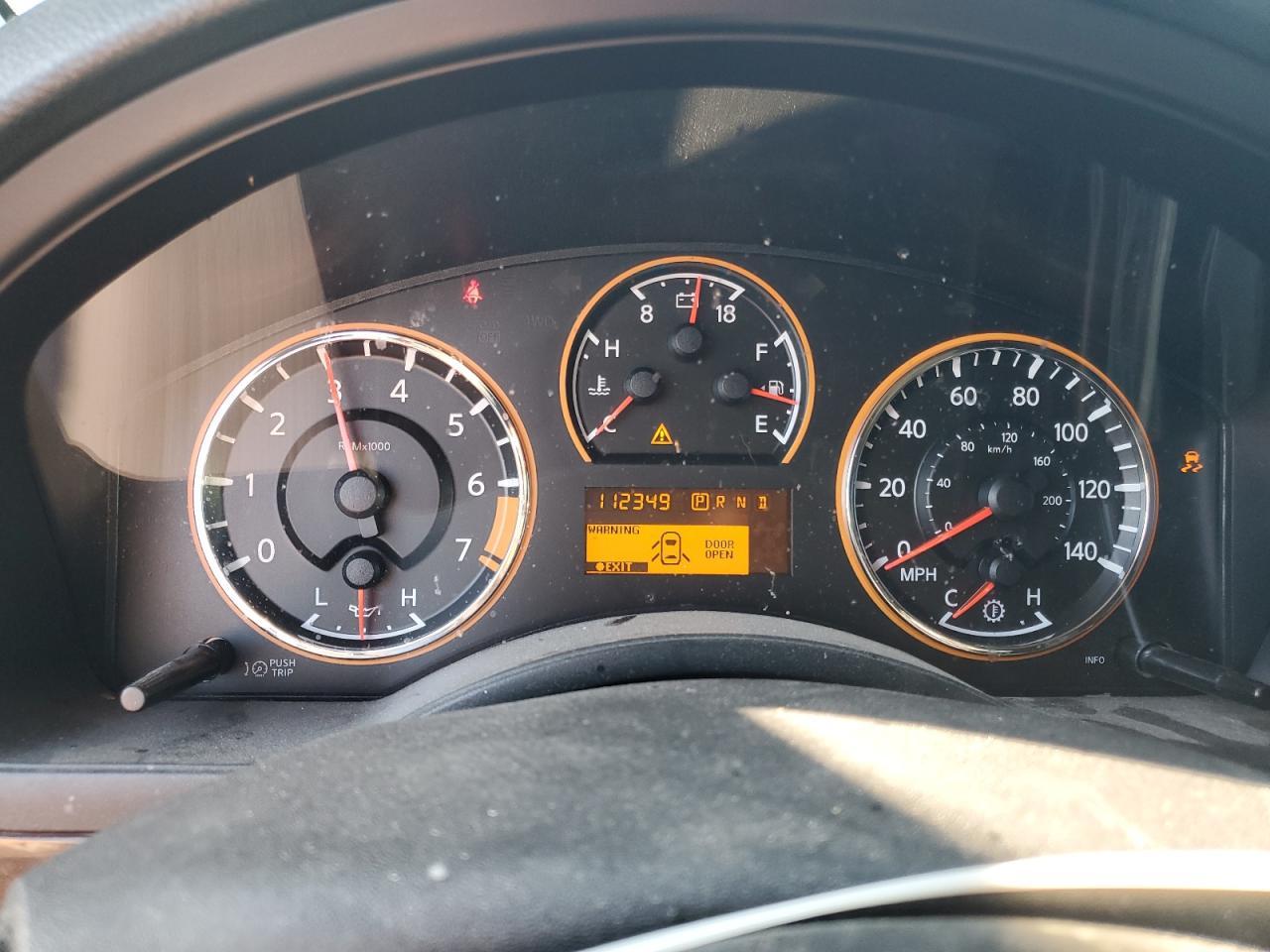 2015 NISSAN Armada