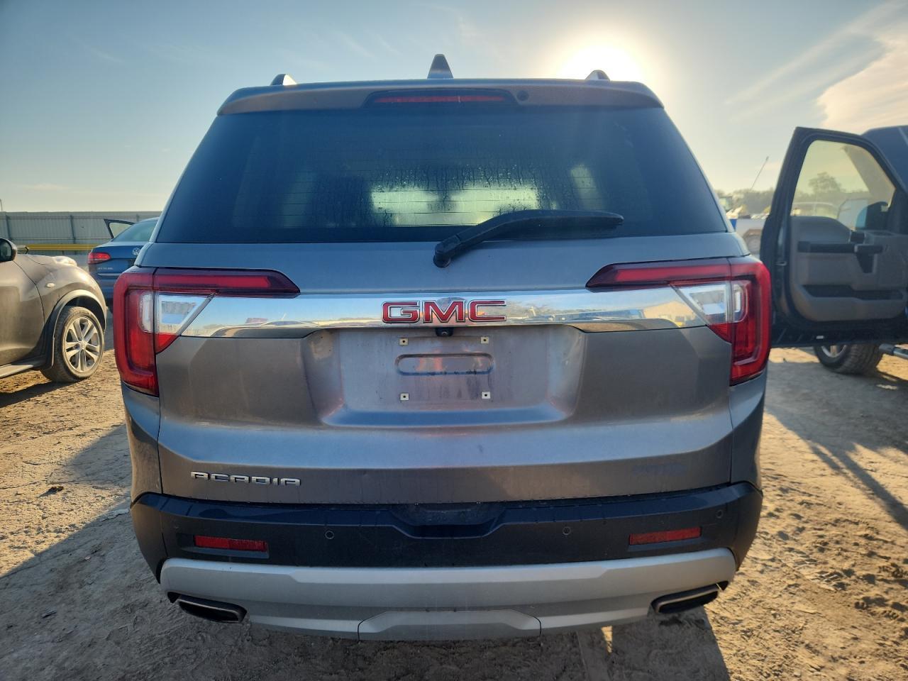 2020 GMC ACADIA