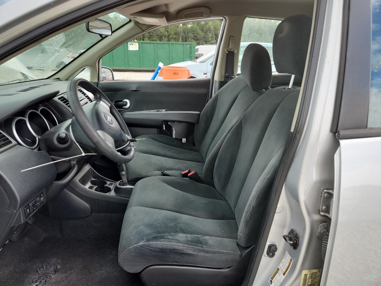 2012 NISSAN VERSA