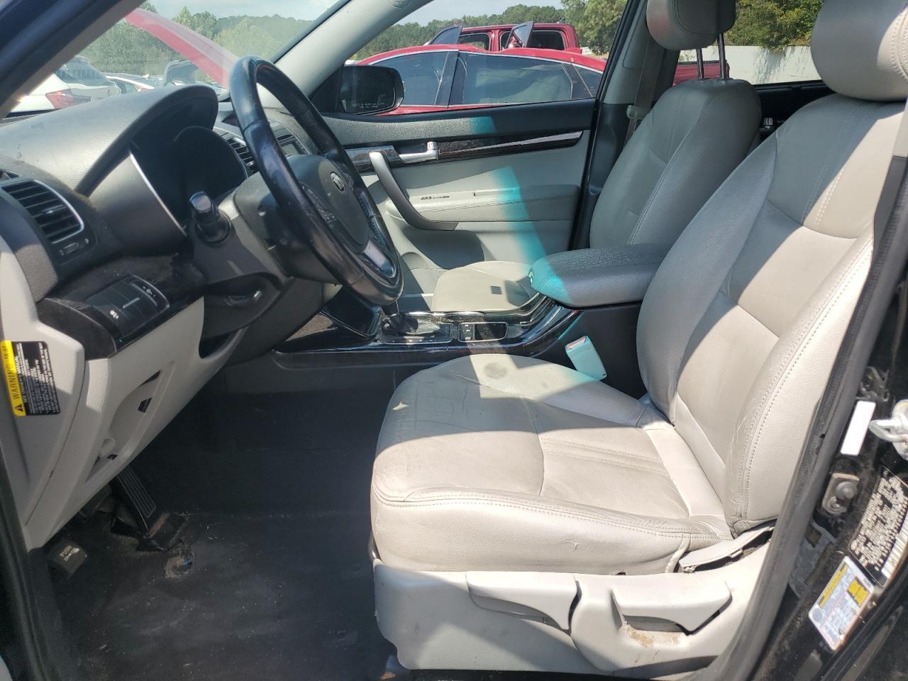 2014 KIA SORENTO