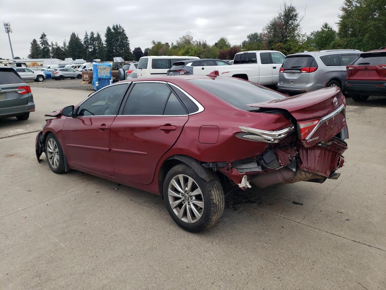 2015 TOYOTA CAMRY