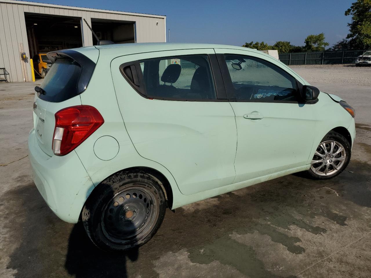2017 CHEVROLET Spark