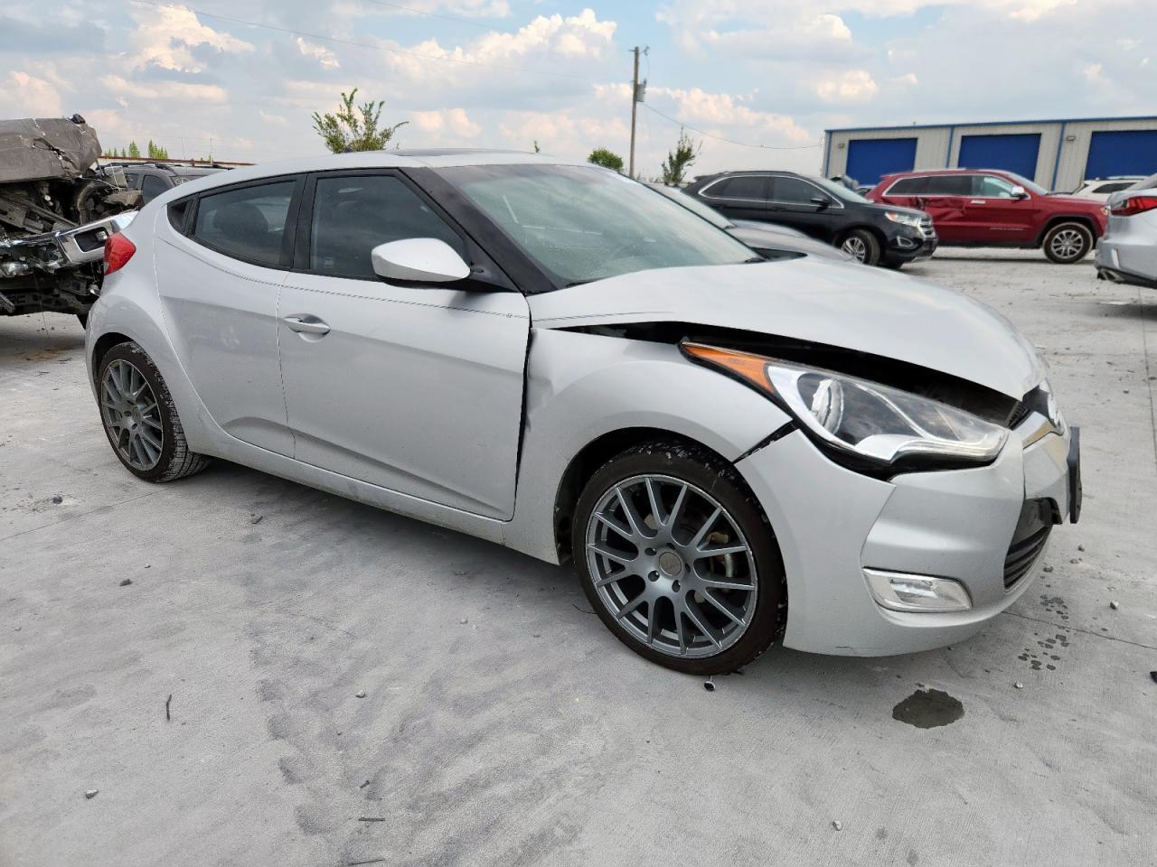 2016 HYUNDAI VELOSTER