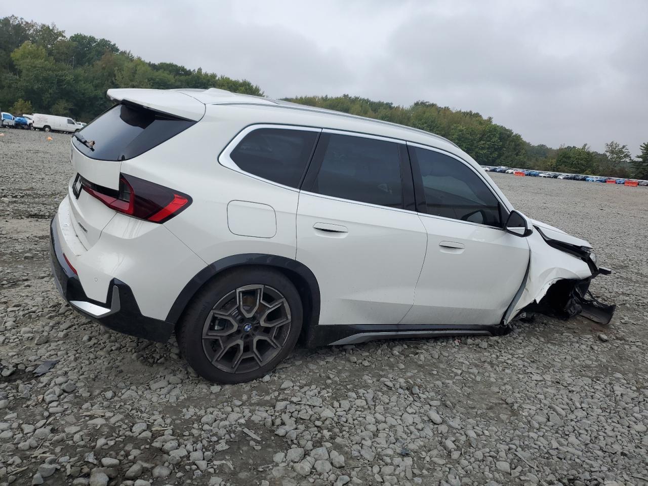 2025 BMW X1