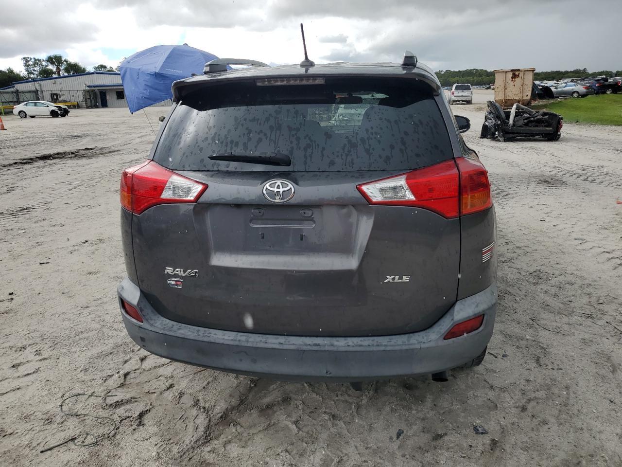 2014 TOYOTA RAV4