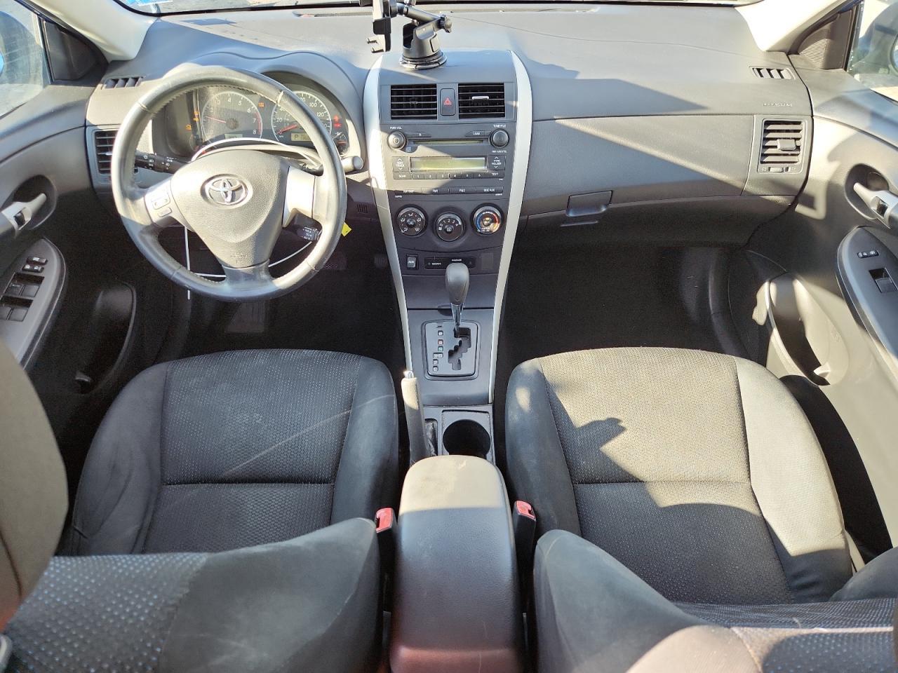 2009 TOYOTA COROLLA