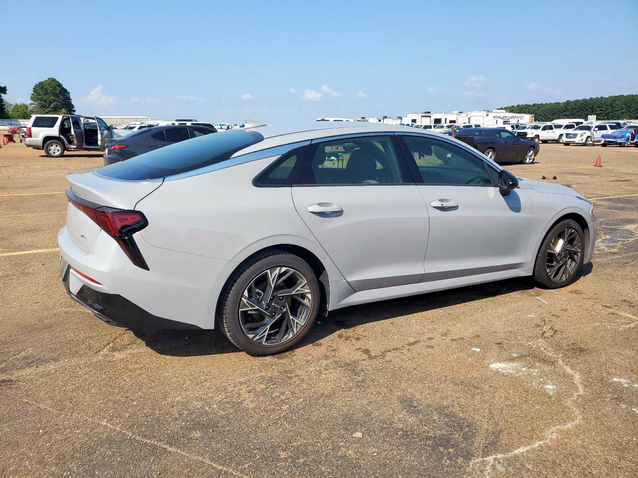2025 KIA K5