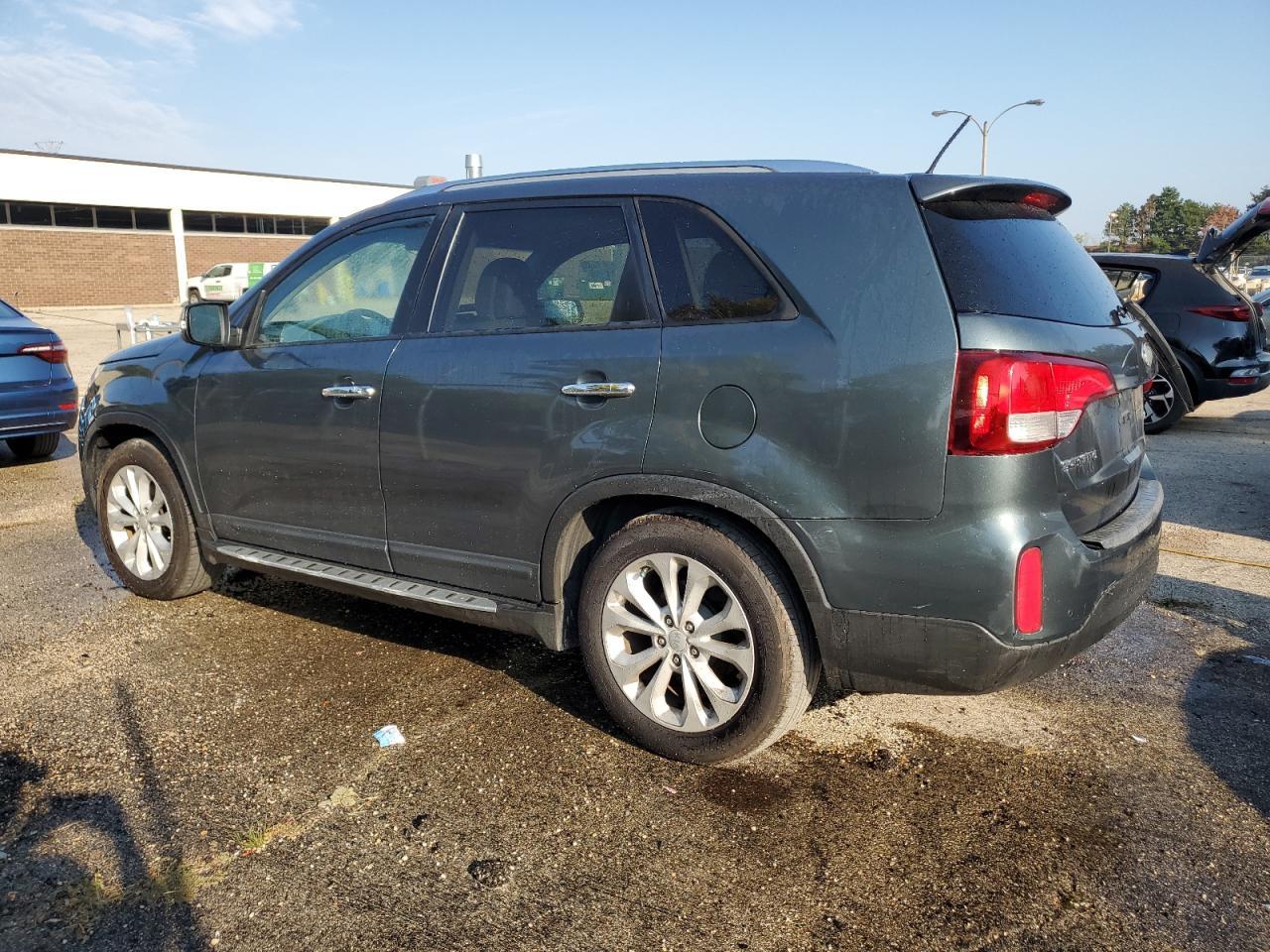2015 KIA SORENTO