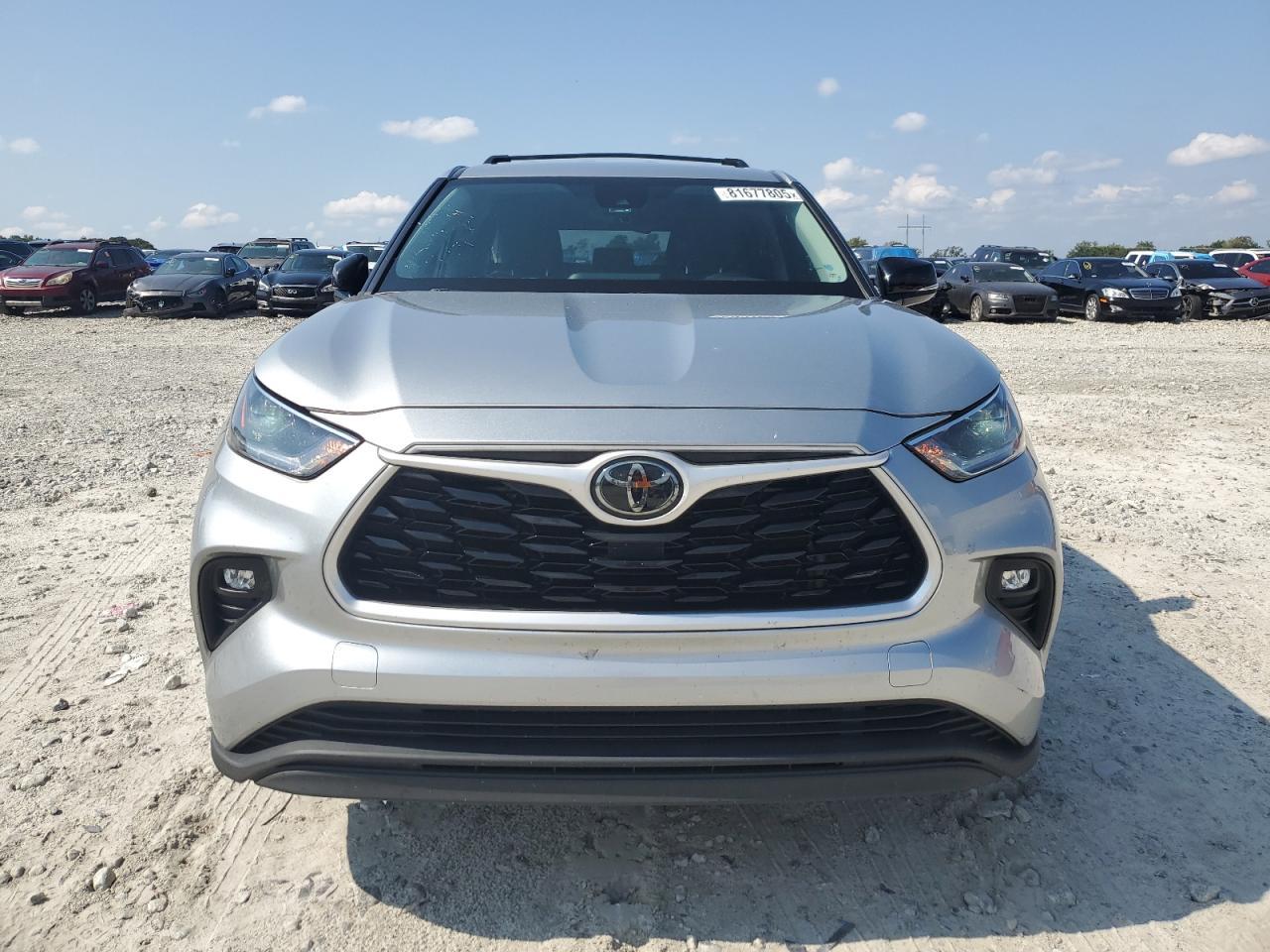 2021 TOYOTA HIGHLANDER