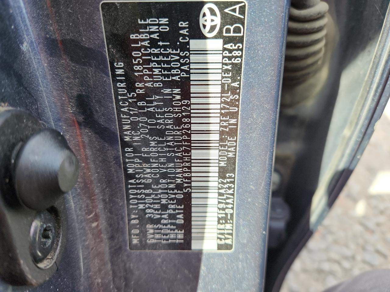 2015 TOYOTA COROLLA