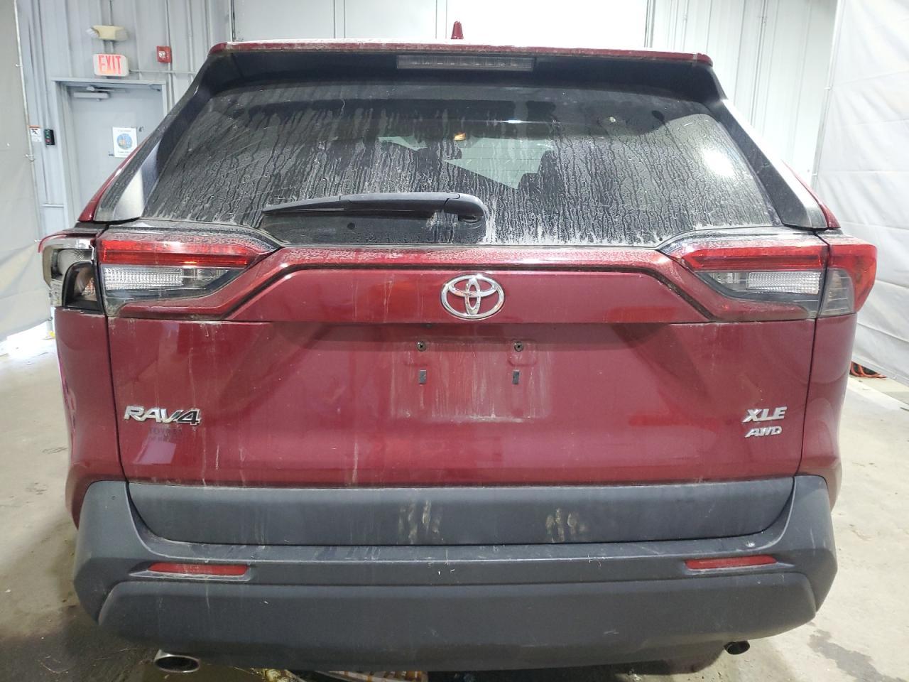 2019 TOYOTA RAV4