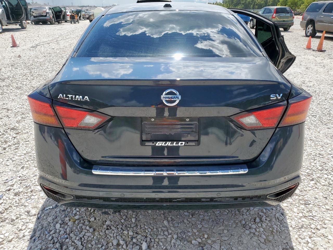 2022 NISSAN ALTIMA