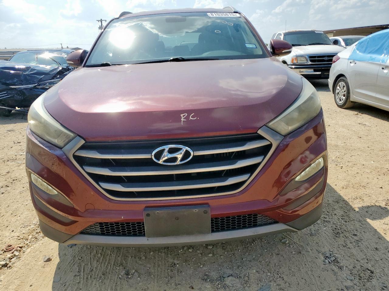 2016 HYUNDAI TUCSON