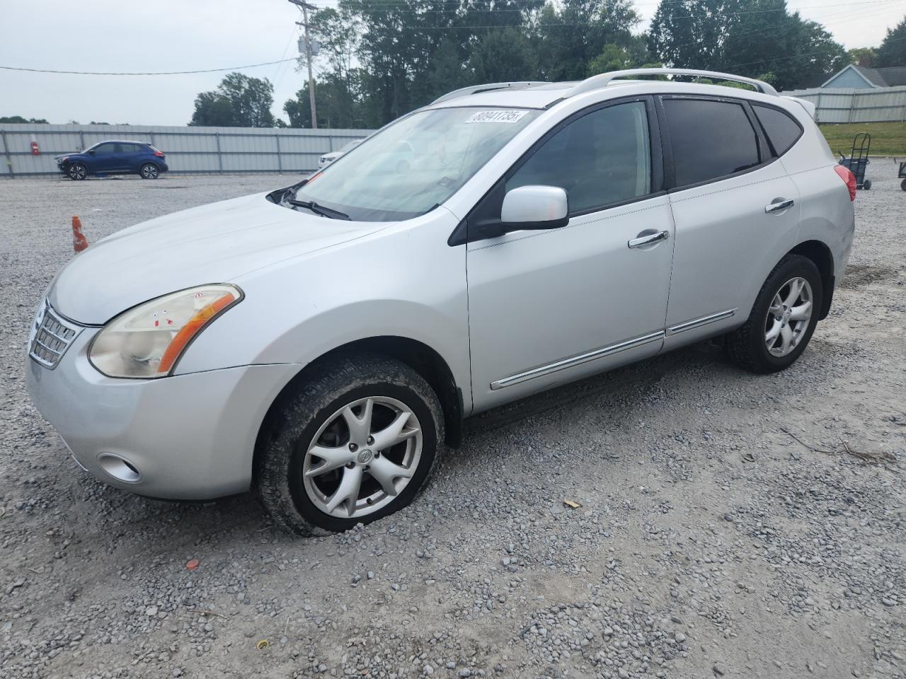 2011 NISSAN ROGUE