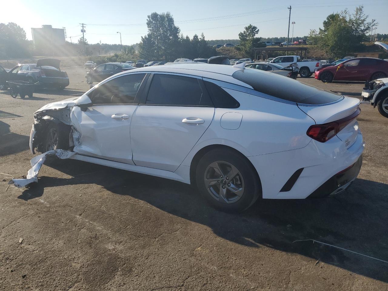 2023 KIA K5