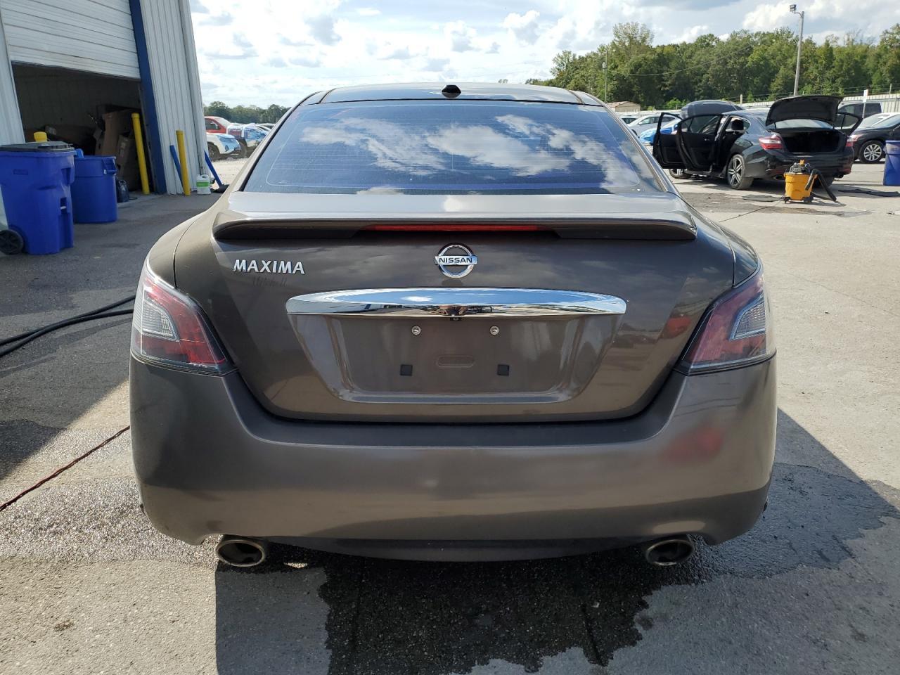 2012 NISSAN Maxima