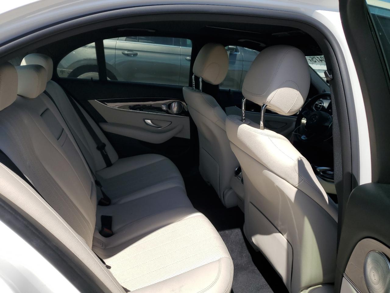 2017 MERCEDES-BENZ E-Class