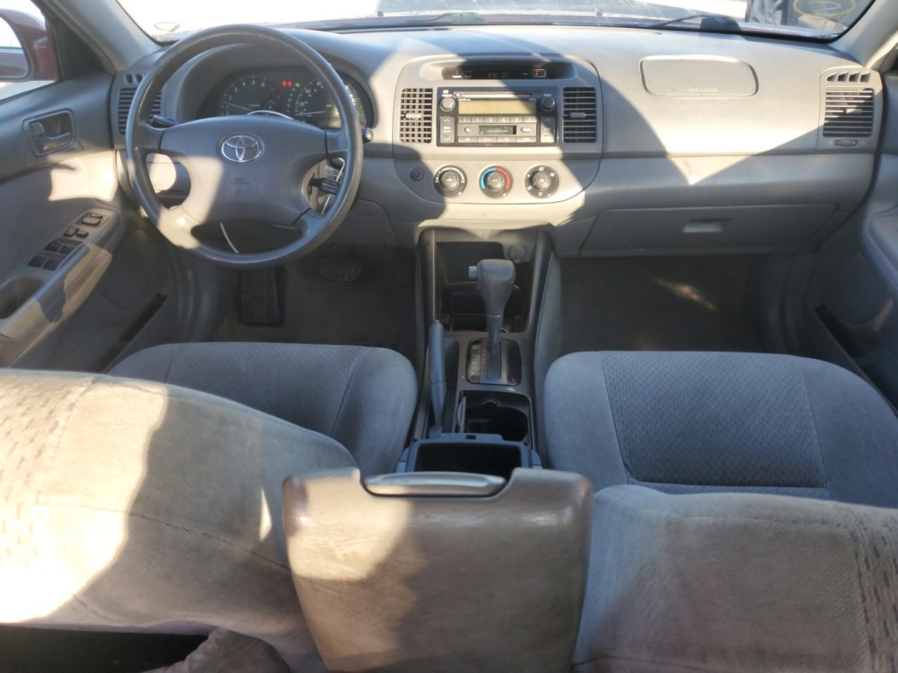 2004 TOYOTA CAMRY