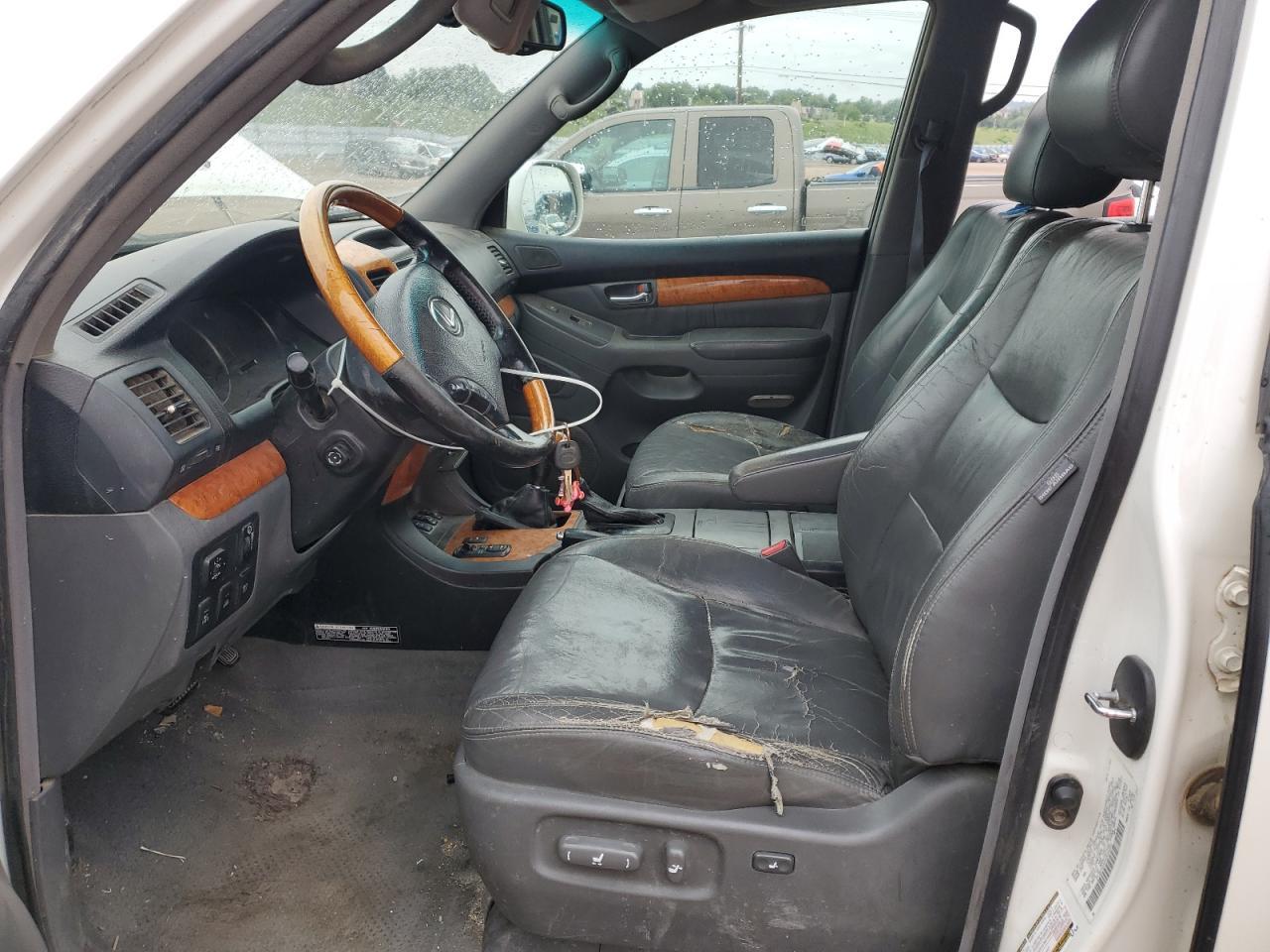 2004 LEXUS Gx 470