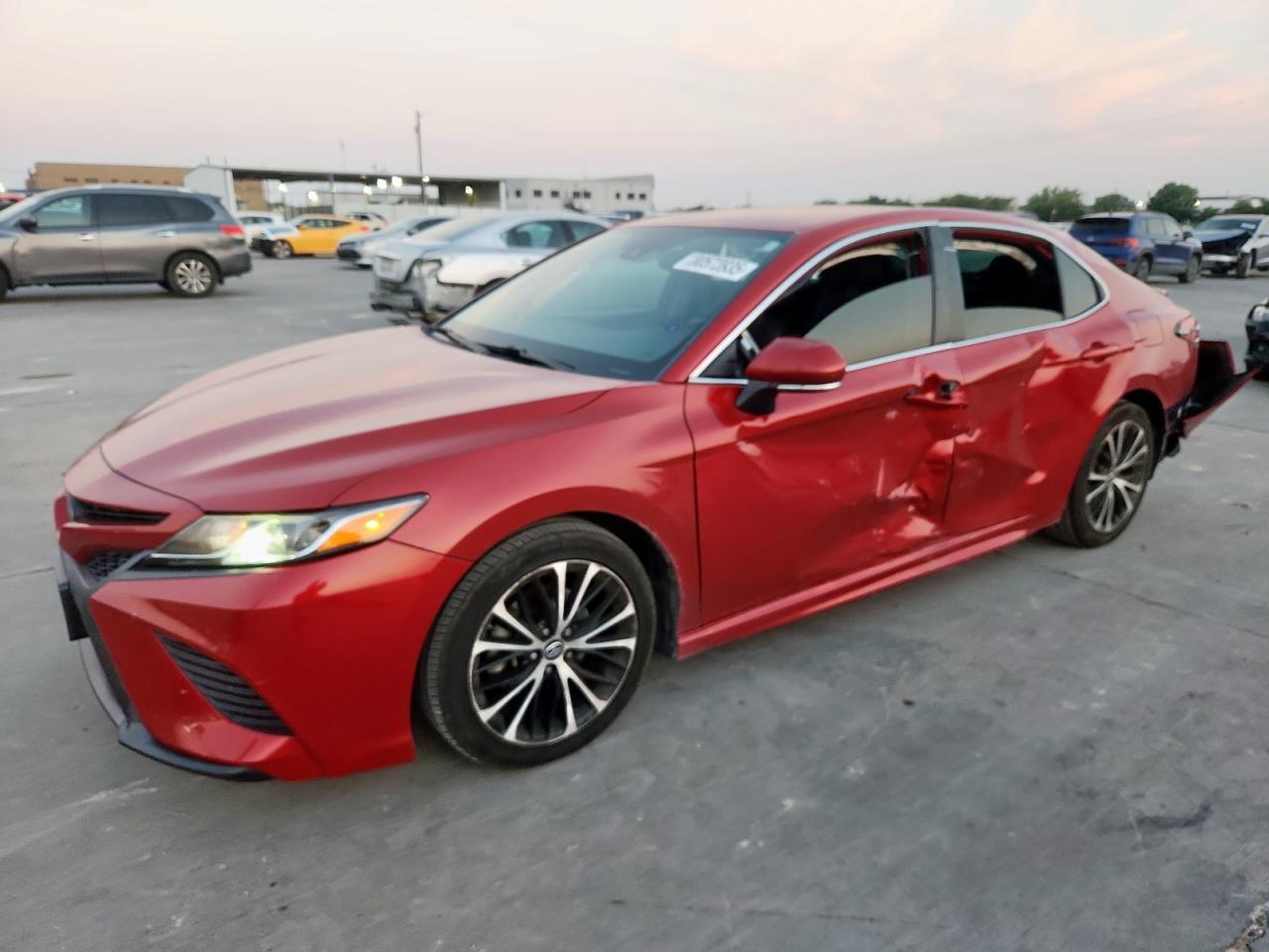 2019 TOYOTA CAMRY